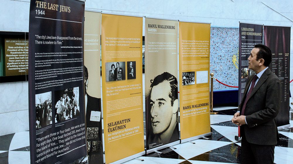 Zulmat qurbandaryn eske aldy