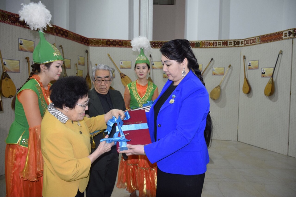 Qurmanǵazy men Dınadan qalǵan mura Atyraý mýzeıinde saqtaýly