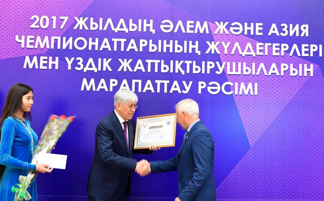 Almaty oblysynda sańlaq sportshylarǵa qurmet kórsetildi