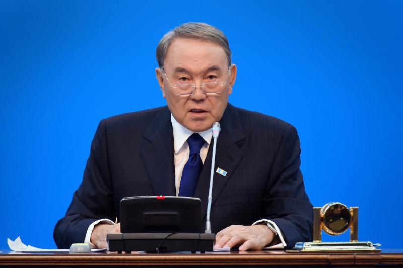 Prezıdent Qarjy mınıstrine eskertý jasady