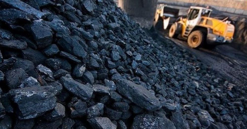 Halyqqa kómir nege jetpeı jatyr?