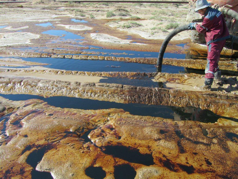 Qyrýar qazyna qaraýsyz jatyr 