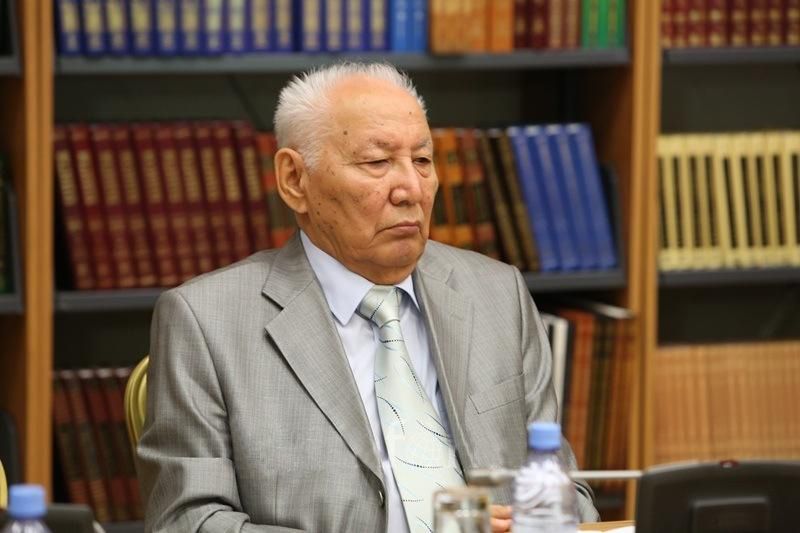 Kenjeǵalı Saǵadıev - abyzdardyń tuıaǵy
