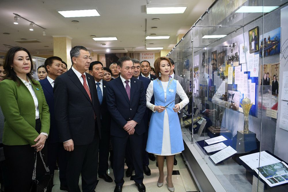 Kóshbasshylyq fenomeni