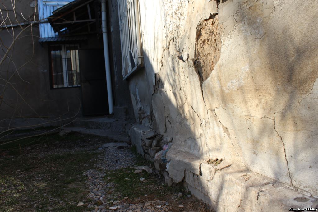 Apatty úılerdiń turǵyndary baspanasyz qalmaýy tıis