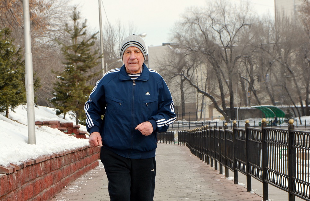 82 jastaǵy qarııanyń áńgimesi: Ádemi qartaıýdyń úsh syry