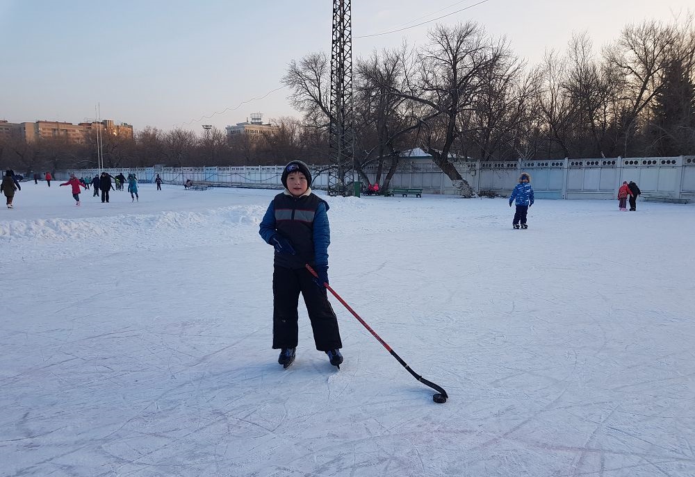 О́skemende jas­tar arasynda konkı tebýden saıys ótti