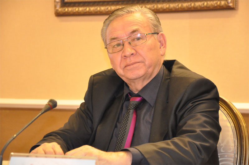 Ǵarıfolla Esim: Búginnen bastap aty-jónimdi latyn grafıkasynda jazamyn