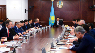 B. Saǵyntaev azamattyq avıasııany damytý máseleleri jóninde keńes ótkizdi