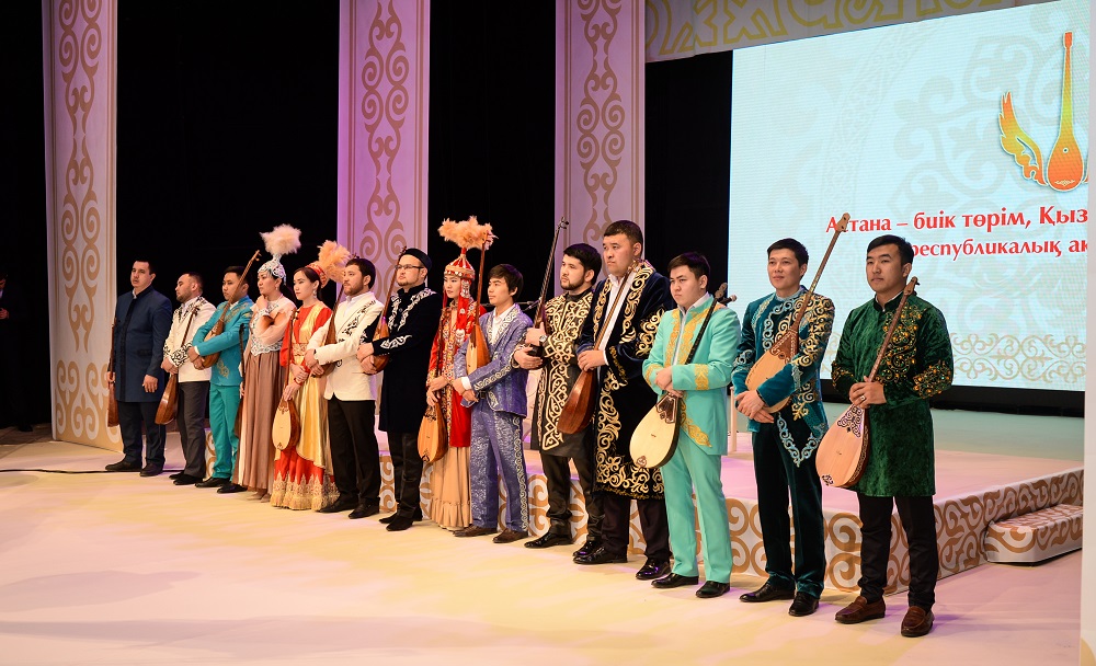 Meıirbek Sultanhan «Astana – bıik tórim, Qyzylorda – týǵan jerim!» respýblıkalyq aıtysta jeńimpaz atandy