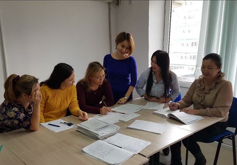 Pedagog ómir boıy úırenýi tıis 