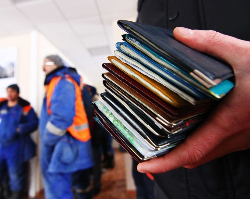 Zań buzǵan myńǵa jýyq sheteldik elden shyǵaryldy