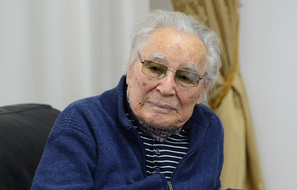 Týǵan anańdaı, qaıran, týǵan jer (Esse)