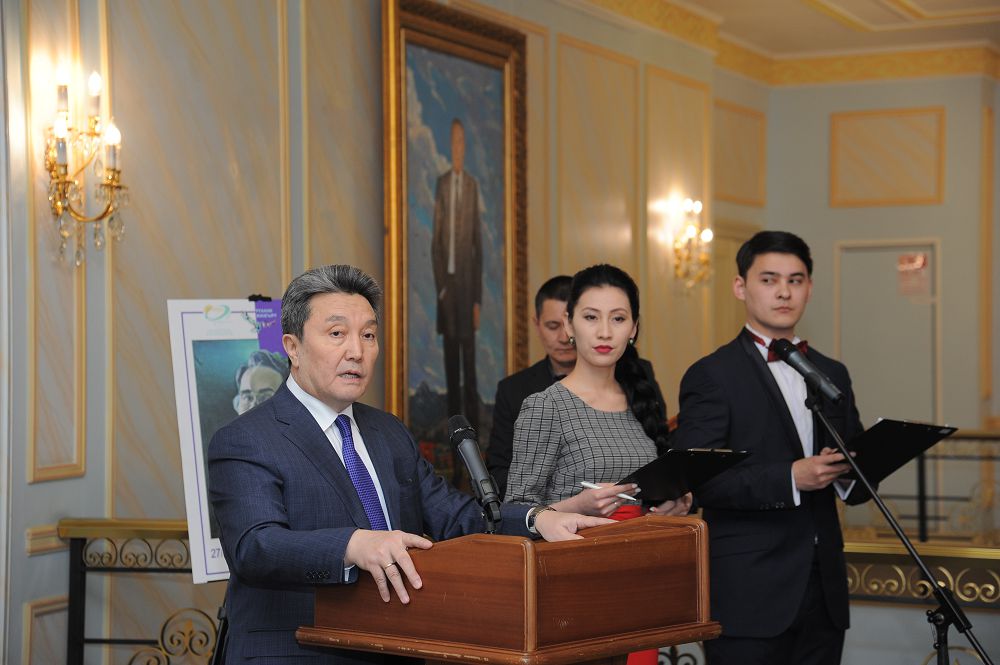 Sýretshi Muratbek Jolamanovtyń kórmesi ótti