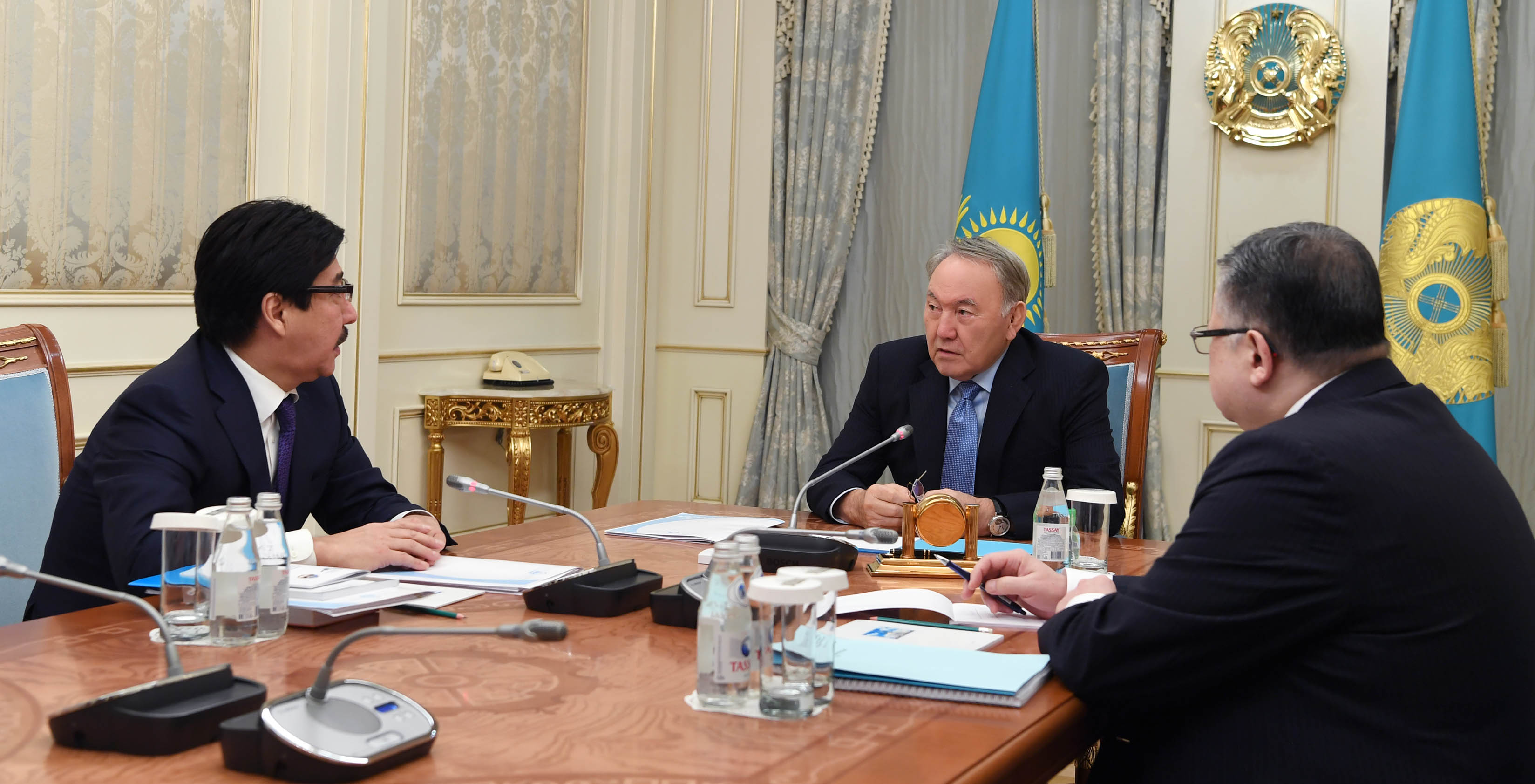 Elbasy ál-Farabı atyndaǵy QazUÝ rektory Ǵalymqaıyr Mutanovty qabyldady