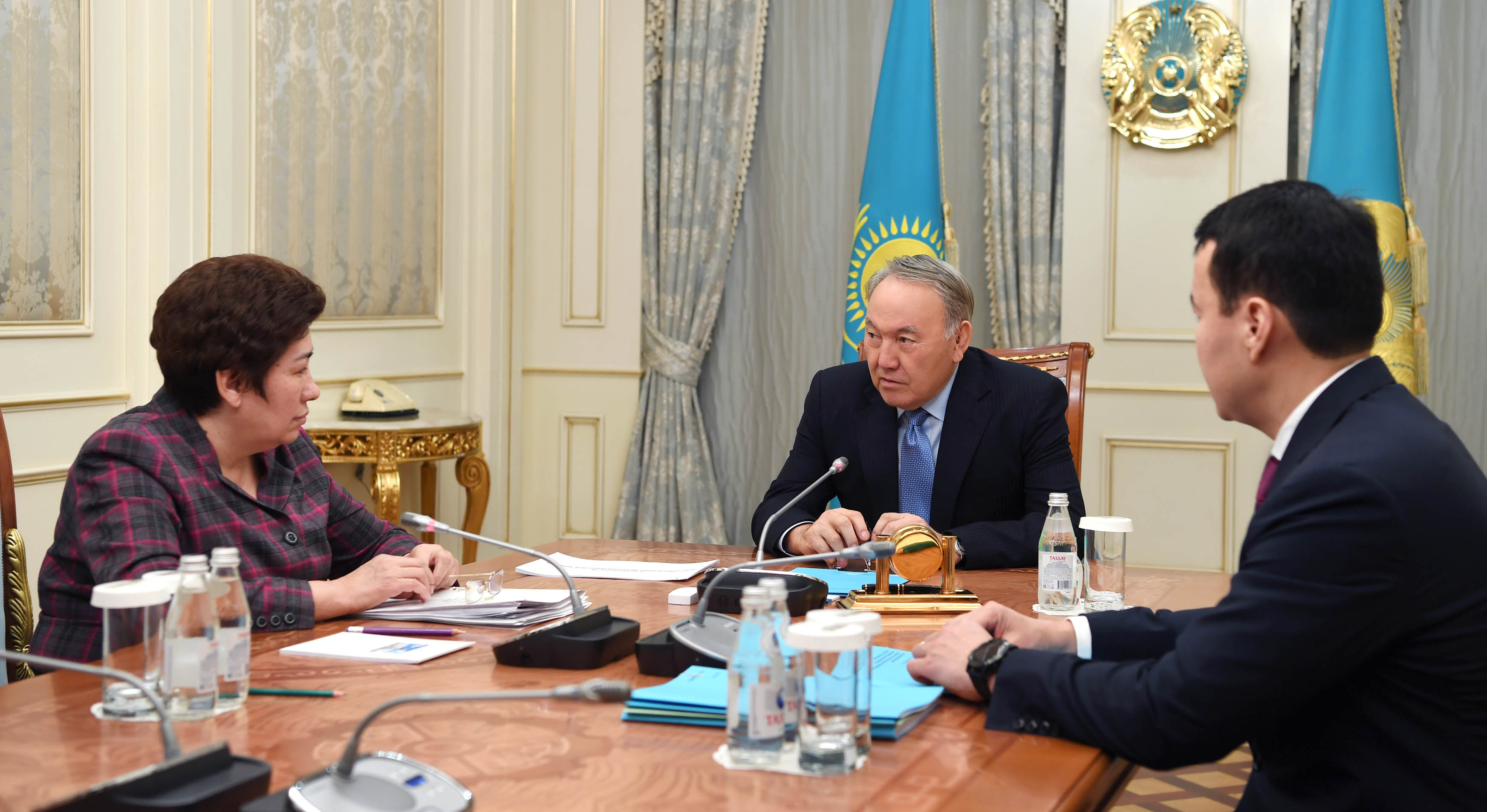 Elbasy Zııatkerlik mektepter barlyǵyna úlgi bolýy kerek ekenin aıtty