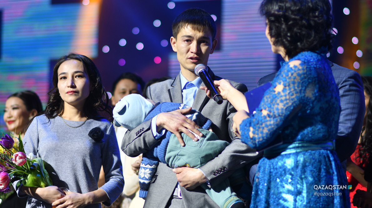 Meıirim jasy tógilgen kesh (foto)