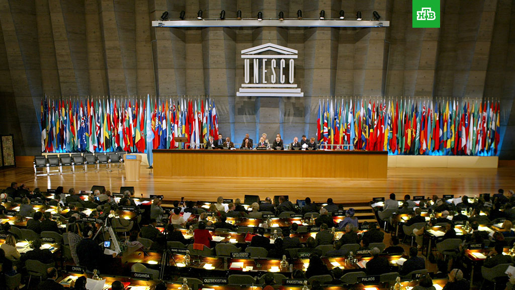 Joıylý qaýpindegi túrki tilderi IýNESKO minberinen aıtylmaq