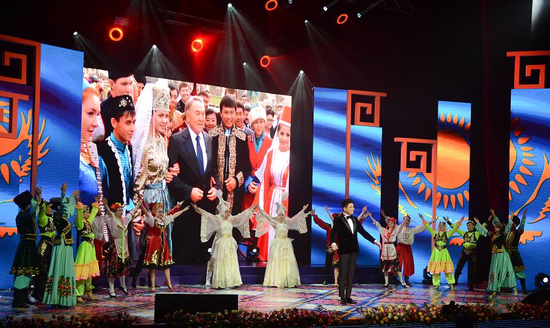 Astanada Alǵys aıtý kúnine oraı saltanatty is-sharalar ótti