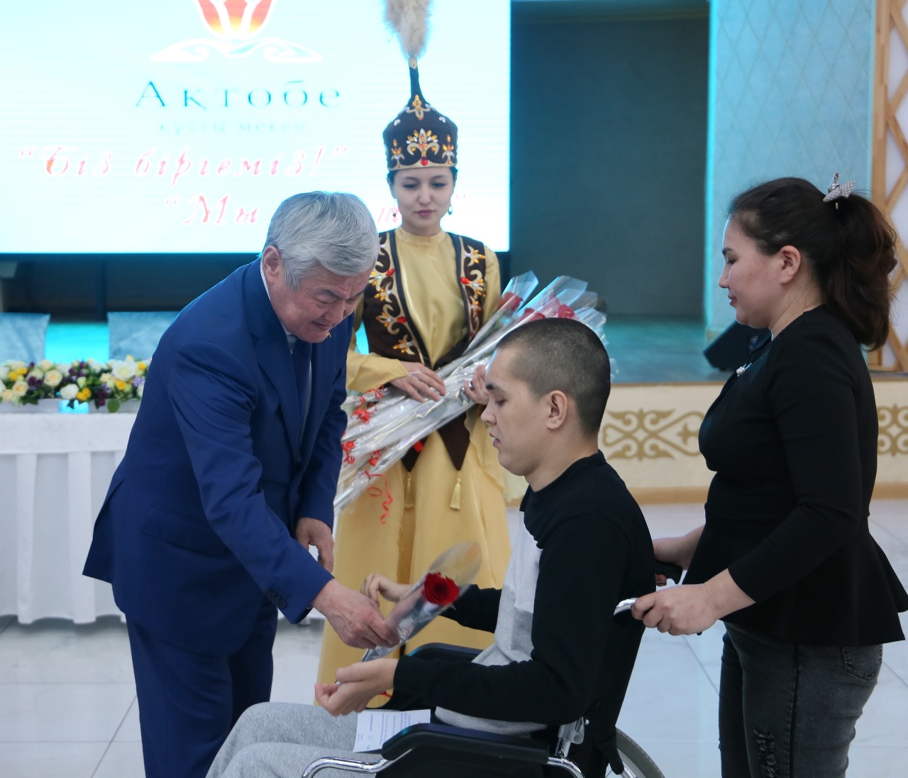 Aqtóbede múmkindigi shekteýli jandar jumysqa ornalastyrylýda