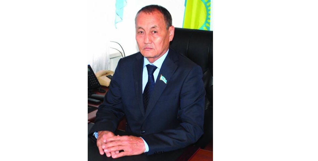 B.Elamanov: Qýanysh syılaǵan jańalyq