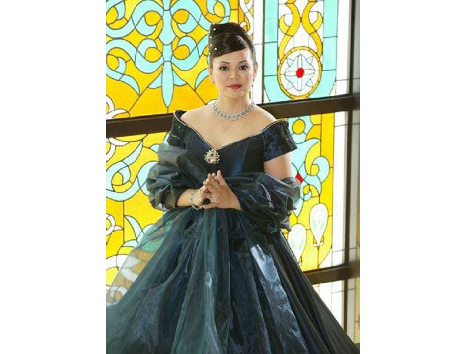 Jámılá Baspaqova: О́zimniń jan dúnıeme úńilgendi jón sanaımyn