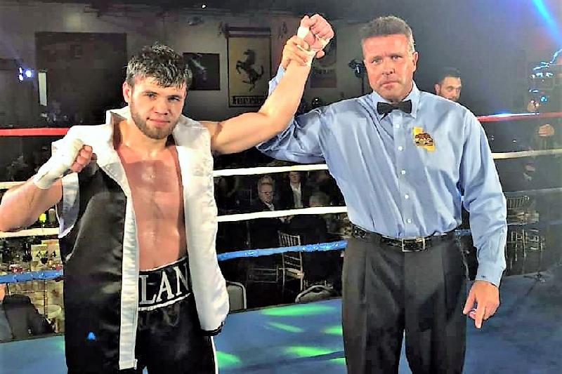 Rýslan Mádıev kásipqoı bokstaǵy on birinshi jeńisine qol jetkizdi