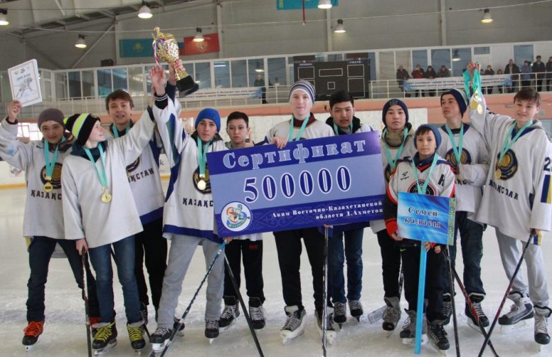 «Juldyzsha» týrnıriniń jeńimpazdary 500 myń teńgeniń sertıfıkatyn aldy