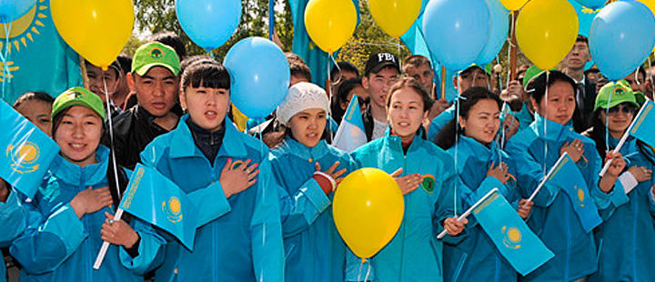 Bes áleýmettik bastama – jastardy qoldaýdyń aýqymdy jobasy