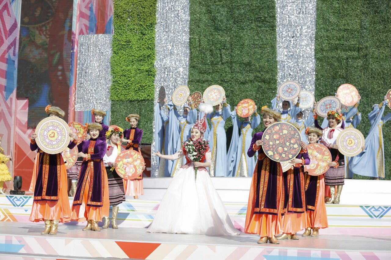 Atyraýda «Uly dalanyń ulttyq dástúrleri» atty halyqaralyq forým ótip jatyr