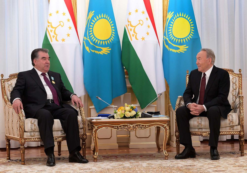 Qazaqstan-Tájikstan: Senimge negizdelgen seriktestik