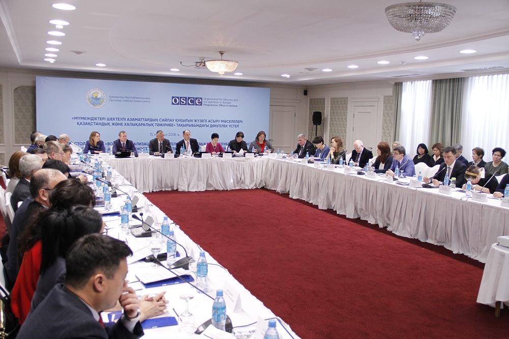 Múgedekterdiń saılaý quqyqtaryn júzege asyrý máseleleri boıynsha dóńgelek ústel ótti