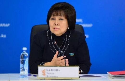 Zaǵıpa Balıeva OQO-daǵy 7 jasar balaǵa qatysty brıfıng ótkizdi