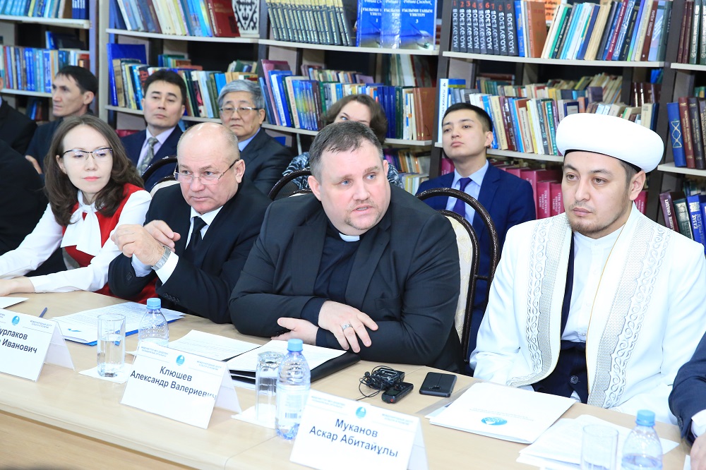 Din qyzmetkerleri Elbasy Úndeýine qoldaý bildirdi