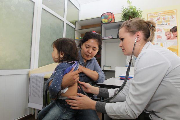 Jas pedıatrlardyń tuńǵysh basqosýy