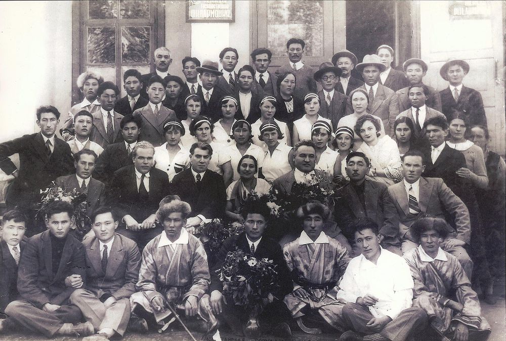 «Aqsaq qulandy» asqaqtatqan Qambar kúıshi