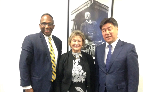 Astana memlekettik qyzmet haby men AQSh-tyń ýákiletti organdary  yntymaqtastyqty nyǵaıtýda 