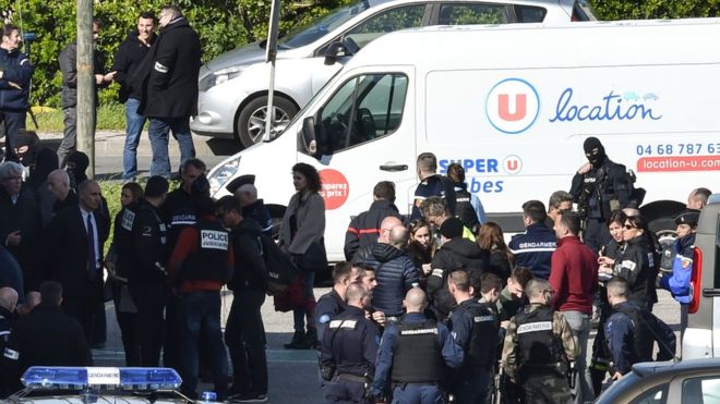 Fransııanyń ońtústigindegi shabýyldan 4 adam qaza tapty