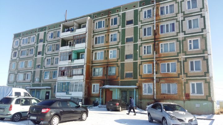 Turǵyn úıler tozyp tur