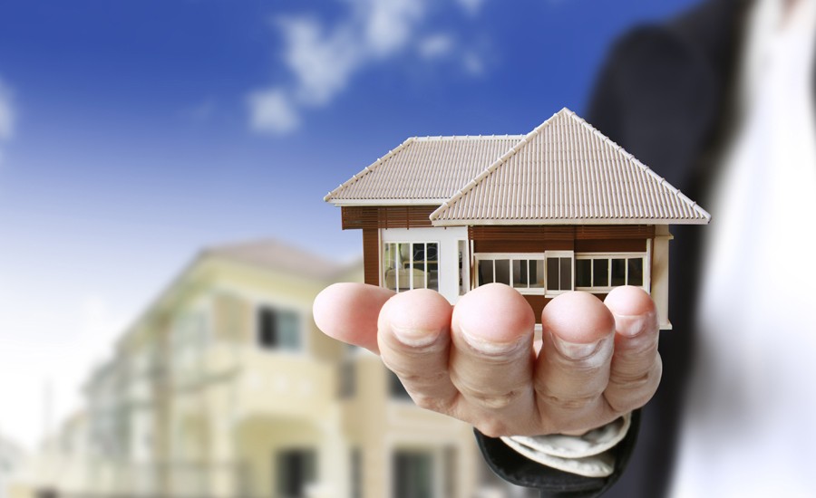 Serik О́teshov: Bes bastama qalyń buqaranyń kókeıinde júrgen ómirsheń máseleler