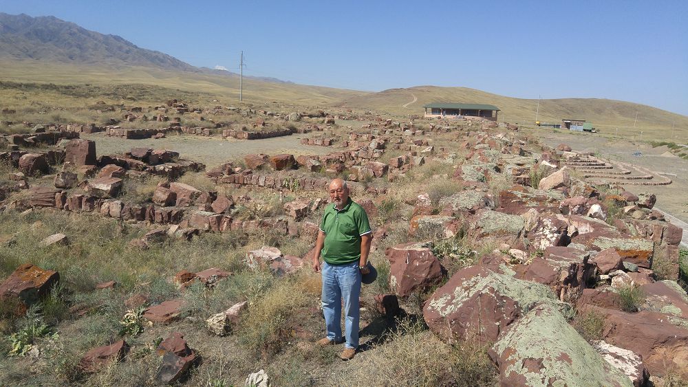 Aqyrtasty kim salǵan?