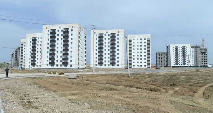 «Nurly Jer»: B. Saǵyntaev Shymkentte Memlekettik baǵdarlama aıasynda salynyp jatqan turǵyn alabyna bardy

