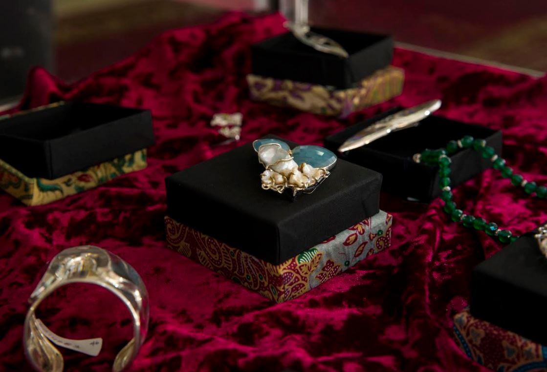 Ańyzdar arbaǵan eldiń aıshyqty óneri