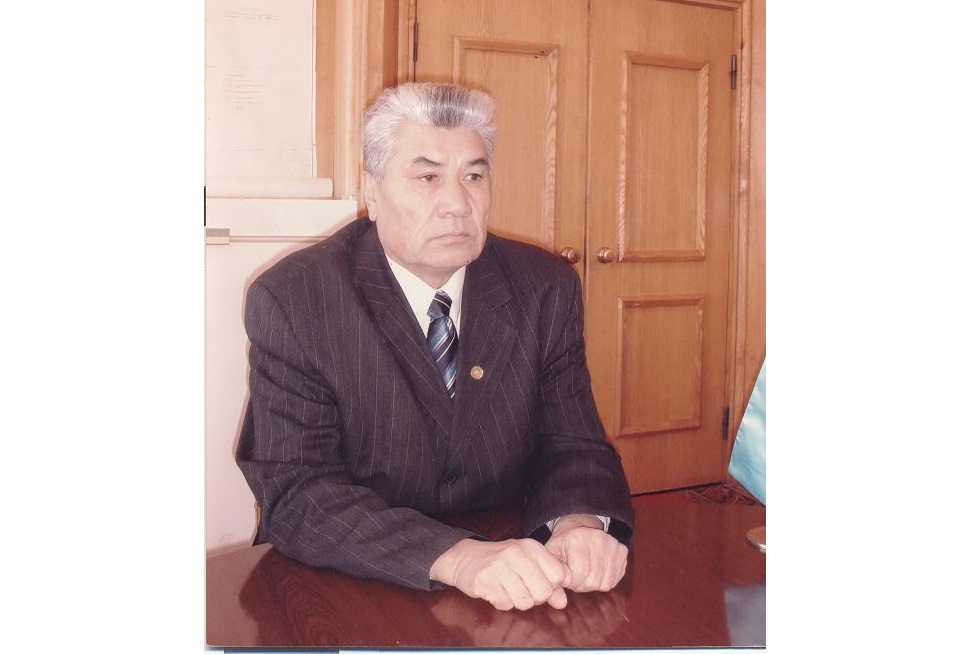 Kólqamystaǵy qaıratker aqsaqal. Kákimjan Kárbozov týraly