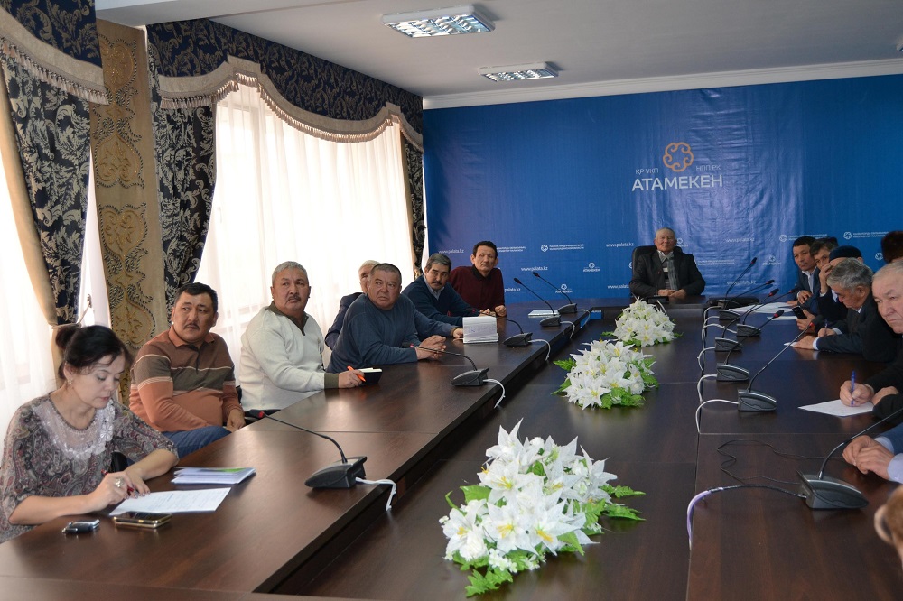 Qyzylordada balyqshylar «Syr sýy marjany» atty zańdy tulǵalar qaýymdastyǵyn qurdy