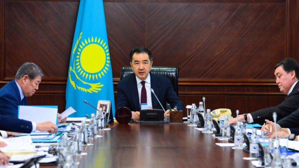 Úkimet basshysy áleýmettik mańyzy bar taýarlardyń baǵasyn baqylaýda ustaýdy tapsyrdy