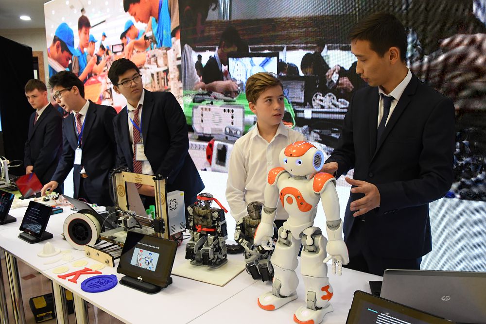 Bilim sapasy – basty ustanym