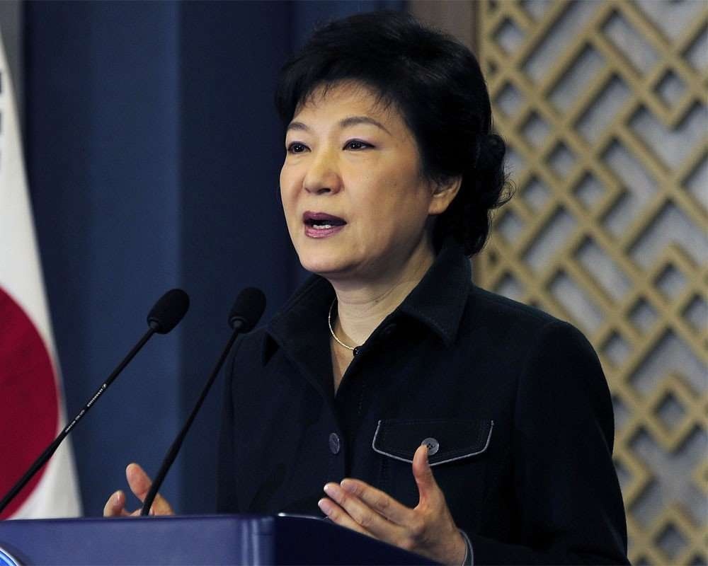 Ońtústik Koreıa eks-prezıdenti 24 jylǵa sottaldy