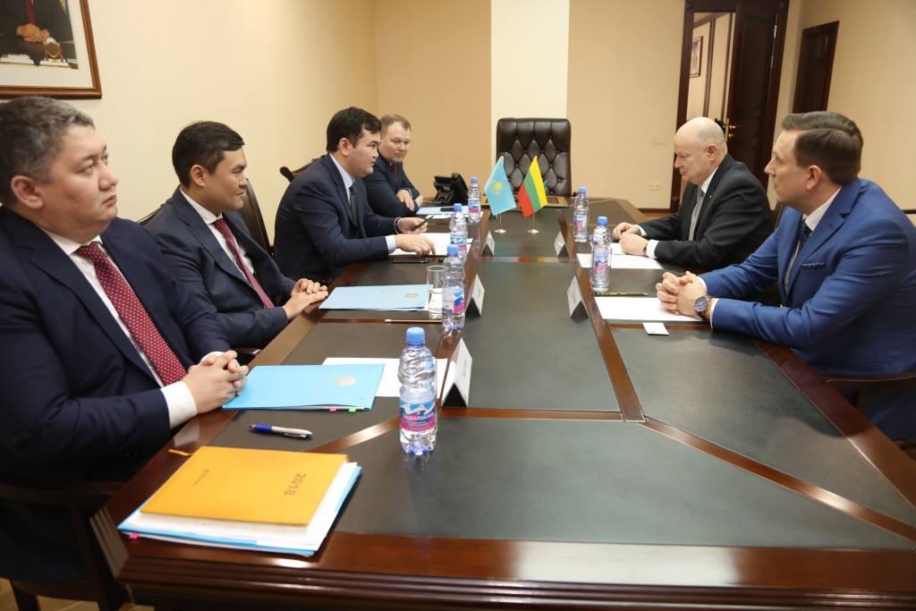 Qazaqstan men Lıtva ózara yntymaqtastyqty keńeıtýge múddeli