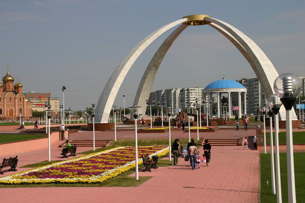 Bes áleýmettik bastama. Ýaqytty utymdy paıdalanǵan jón